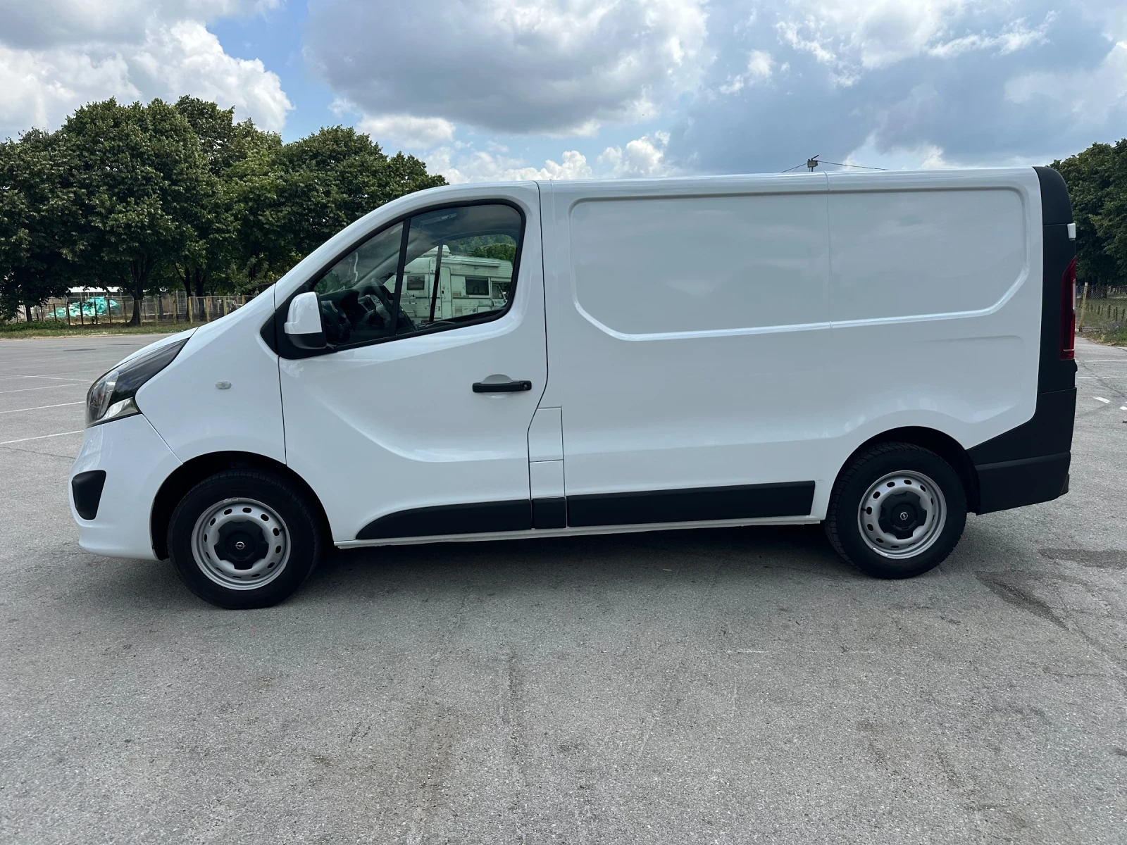Opel Vivaro 1.6 CDTI L1H1 - изображение 2