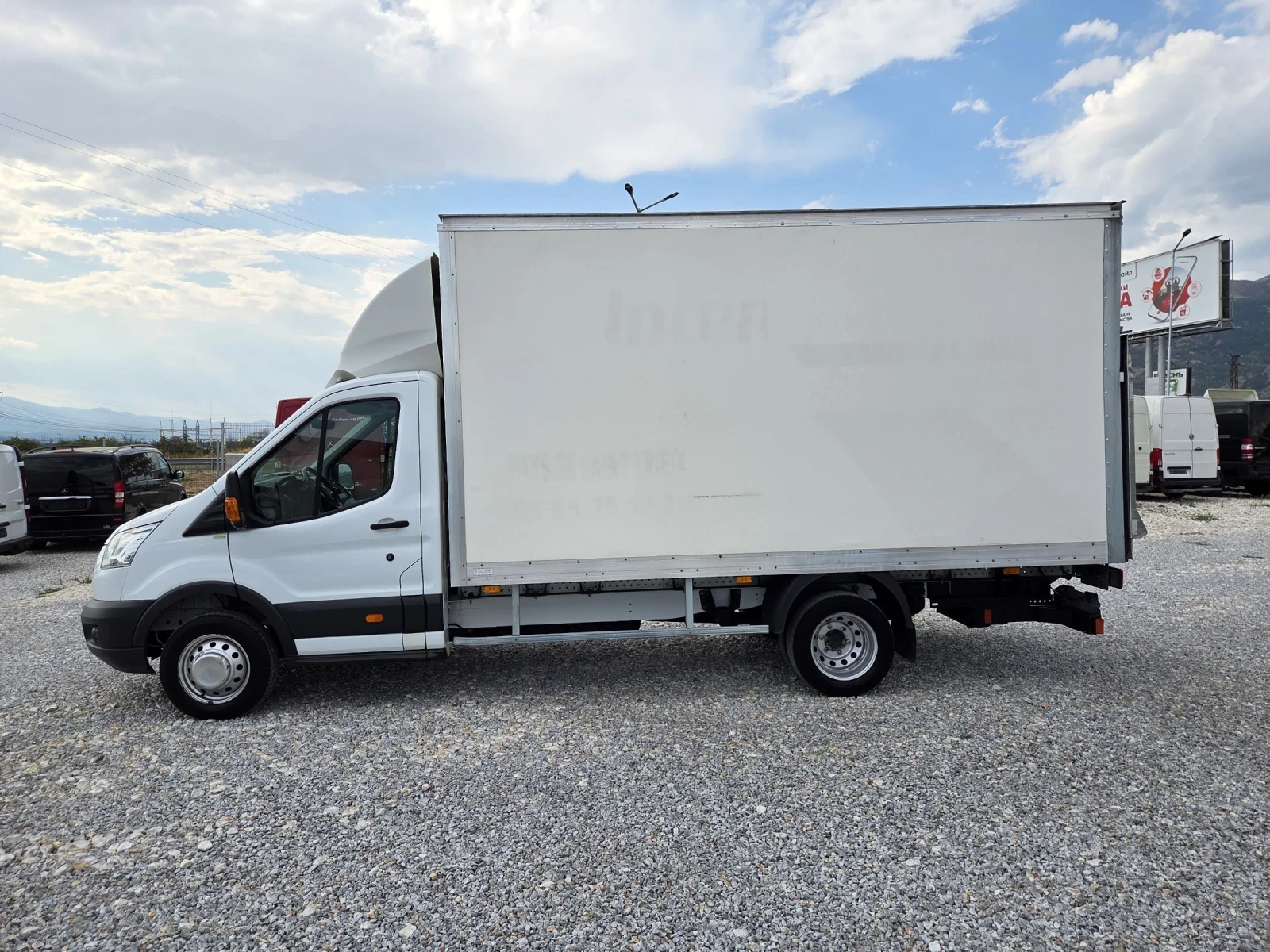 Ford Transit 2.2 TDCi, Падащ борд, Климатик, До 3.5 тона - изображение 2