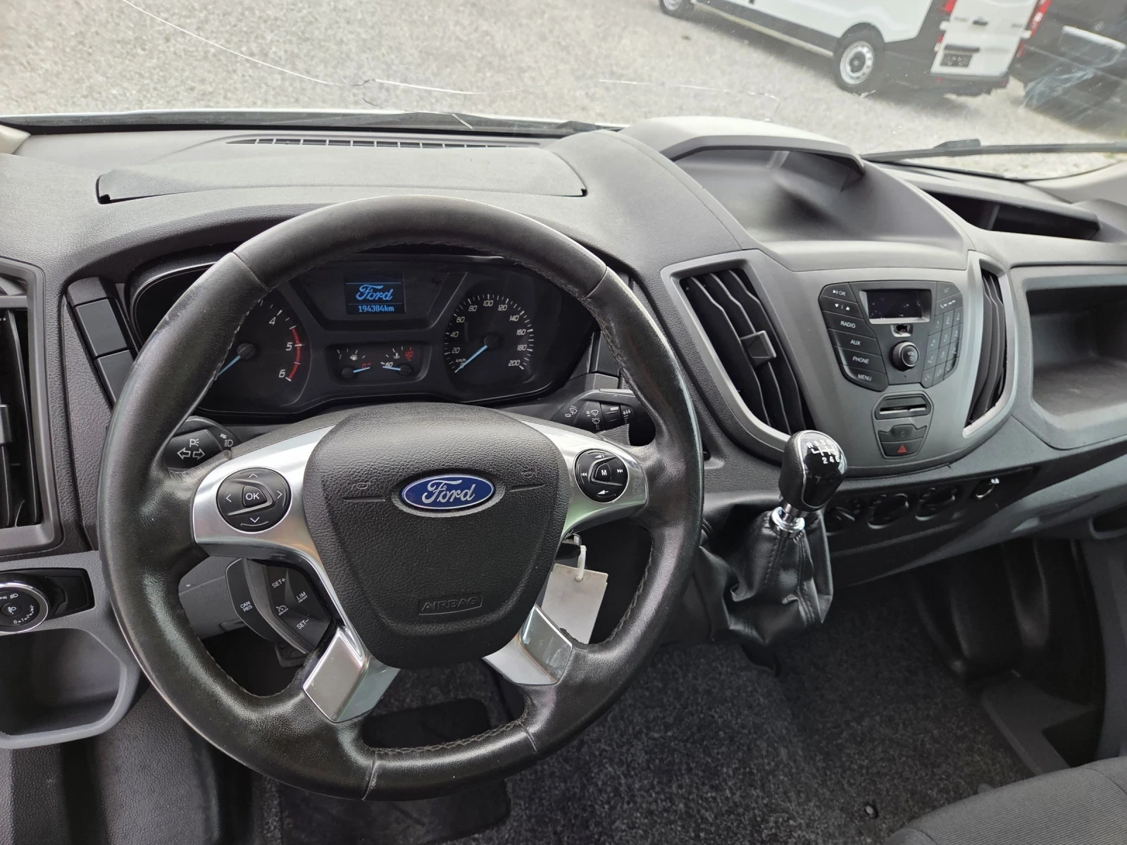 Ford Transit 2.2 TDCi, Падащ борд, Климатик, До 3.5 тона - изображение 10