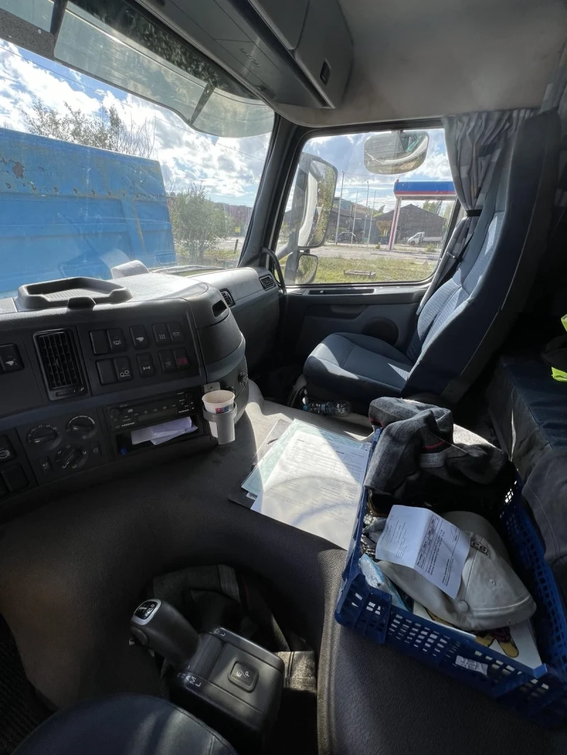 Volvo Fm Кран 15, 6м., снимка 10 - Камиони - 48292536