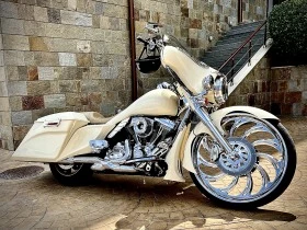 Обява за продажба на Harley-Davidson CVO BAGGER ~39 700 EUR - изображение 9