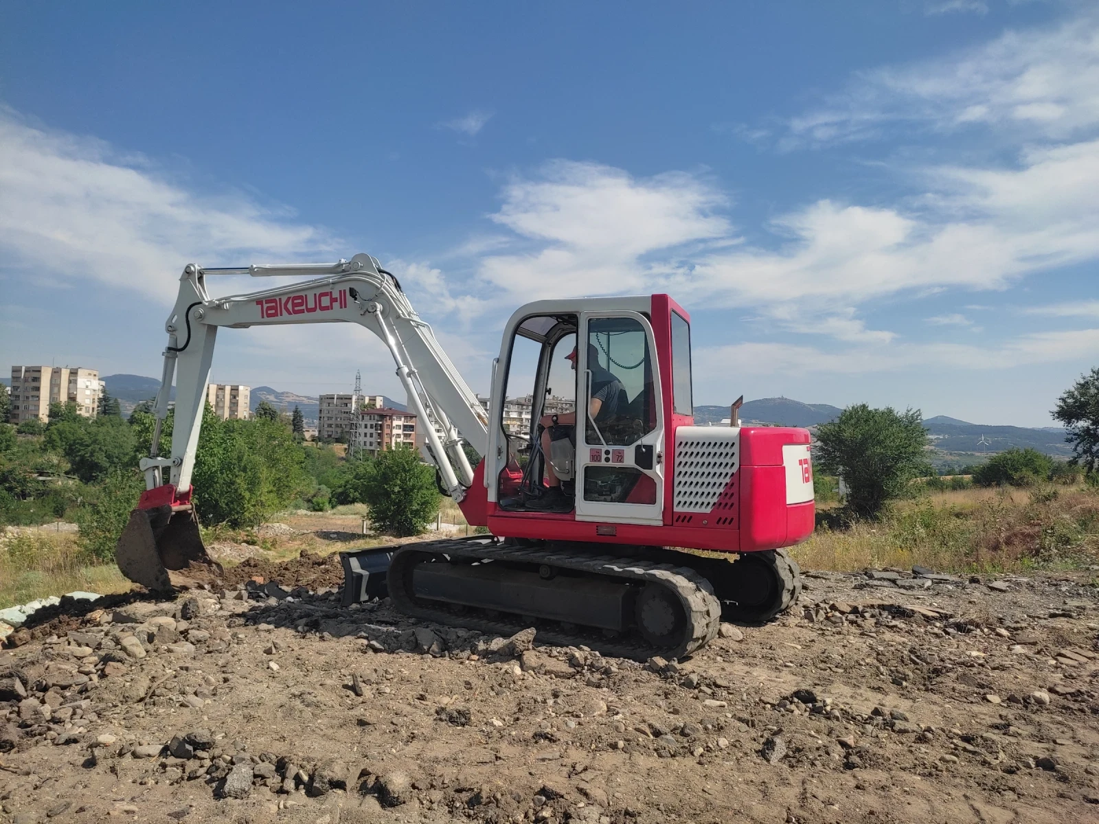 Багер Takeuchi TB 070 - изображение 3