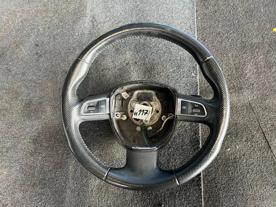 Оригинален волан за Ауди Audi 8P0419091 A3 S-line пера ном 117