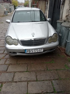 Mercedes-Benz C 220, снимка 3