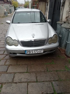 Mercedes-Benz C 220, снимка 4