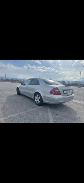 Mercedes-Benz E 220 - [5] 