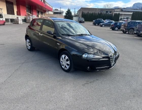 Alfa Romeo 147 FaceLift - 1.9M-JET - УНИКАТ - КЛИМАТРОНИК, снимка 3