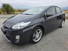 Toyota Prius GPL/Exsecutive/Head up