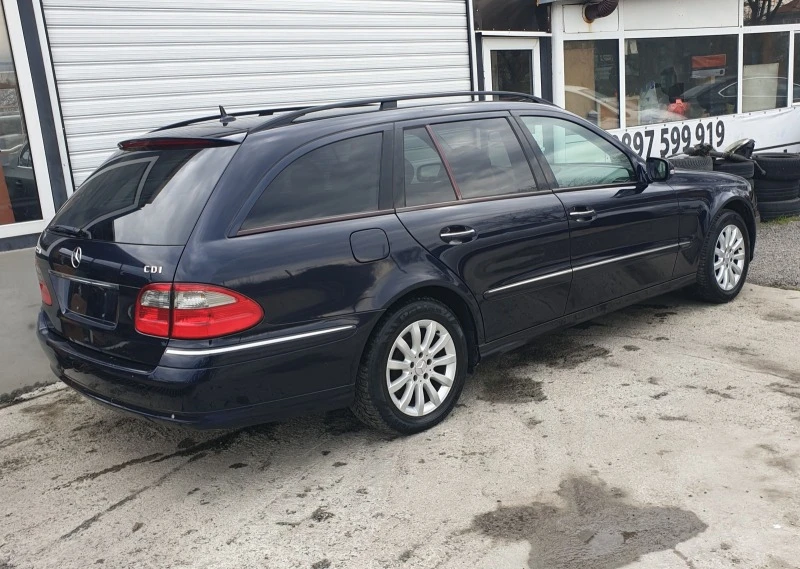 Mercedes-Benz E 220 FACELIFT 170к.с, снимка 6 - Автомобили и джипове - 40211364