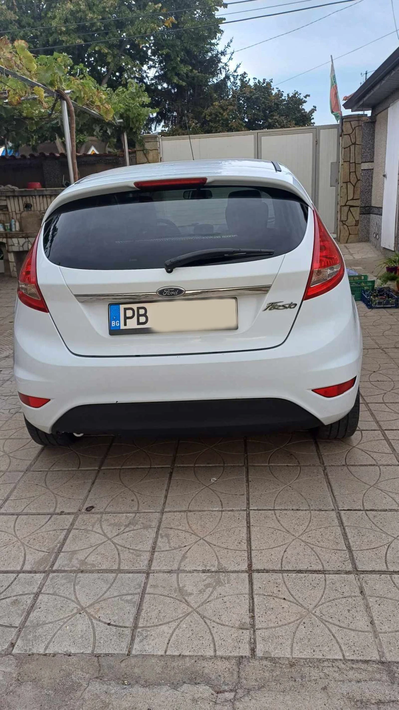 Ford Fiesta, снимка 3 - Автомобили и джипове - 47412412