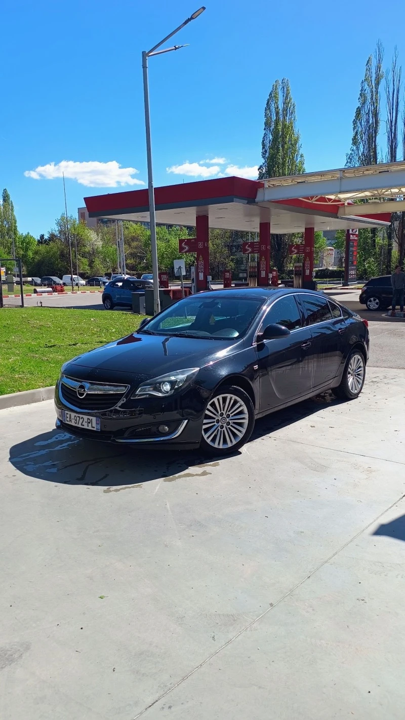 Opel Insignia Автоматик , 1.6 cdti , снимка 1 - Автомобили и джипове - 46062769