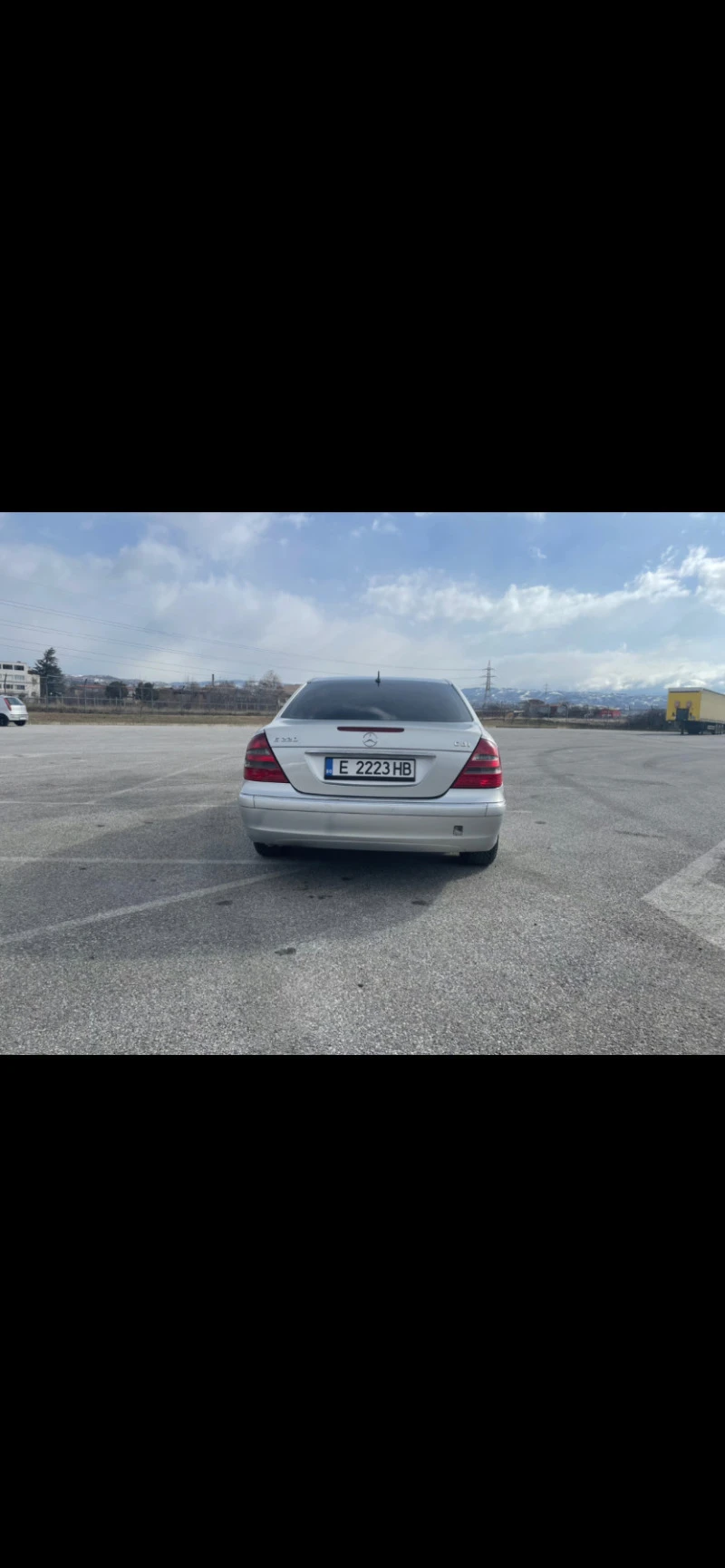 Mercedes-Benz E 220, снимка 5 - Автомобили и джипове - 48350769