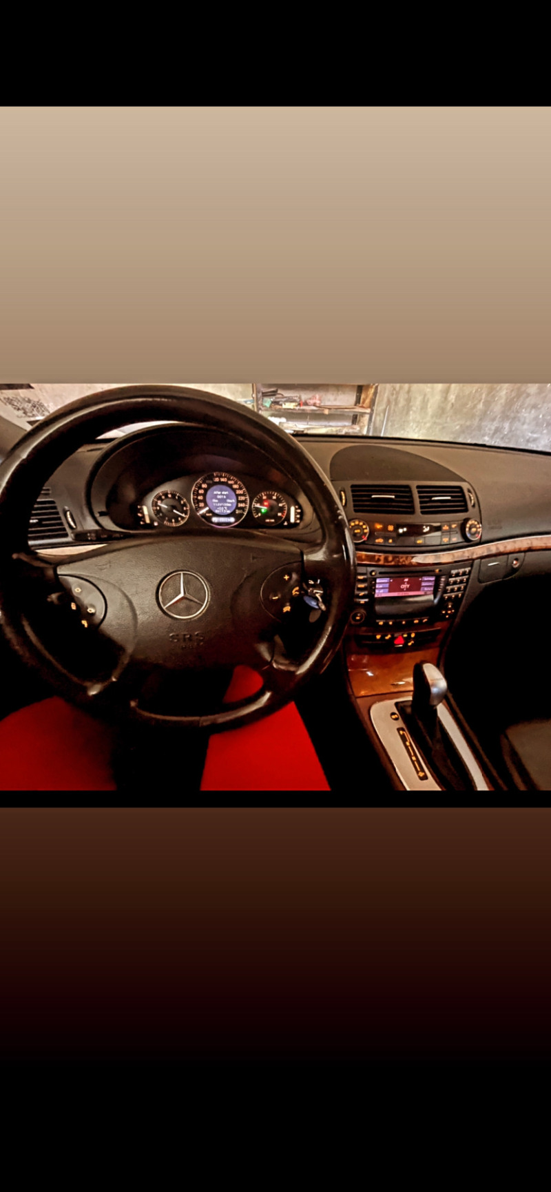 Mercedes-Benz E 220, снимка 8 - Автомобили и джипове - 45586409