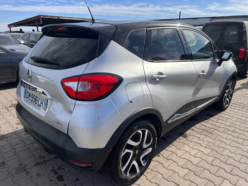 Renault Captur 1.5dCI EURO 5, снимка 6 - Автомобили и джипове - 47838543