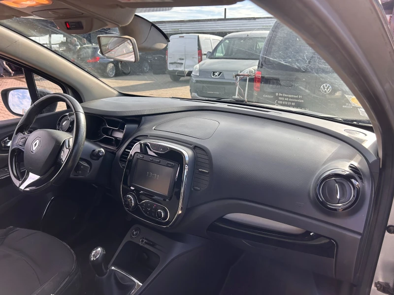 Renault Captur 1.5dCI EURO 5, снимка 10 - Автомобили и джипове - 47838543