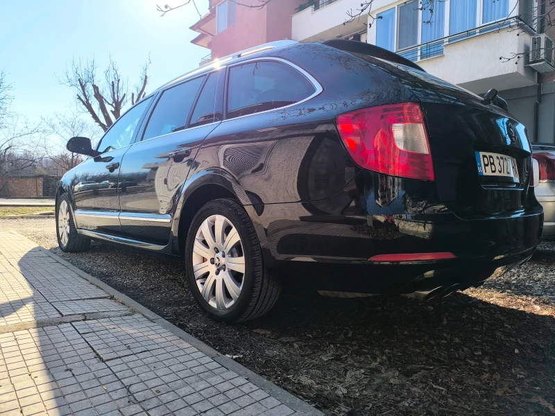 Skoda Superb, снимка 4 - Автомобили и джипове - 49394451