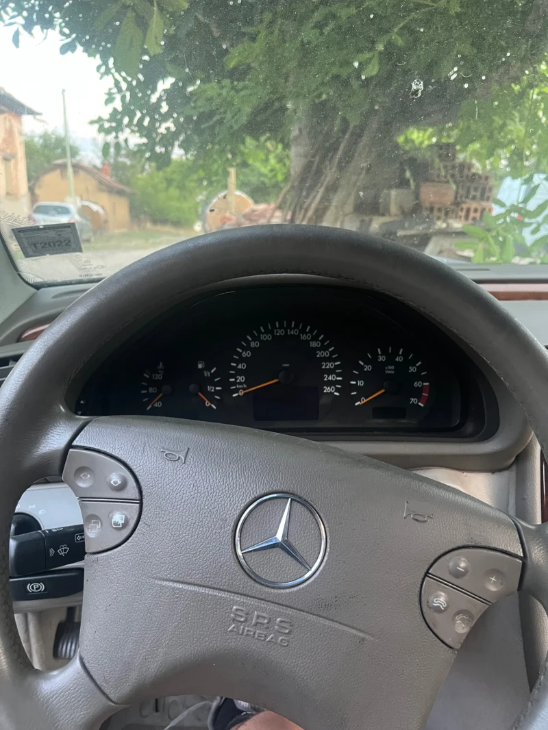 Mercedes-Benz CLK, снимка 9 - Автомобили и джипове - 52310791