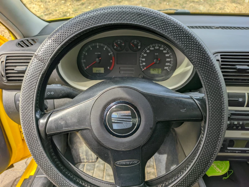 Seat Leon, снимка 5 - Автомобили и джипове - 52350748