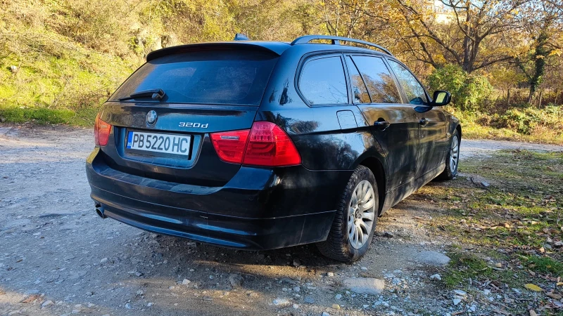 BMW 320 Xdrive, снимка 4 - Автомобили и джипове - 52420577