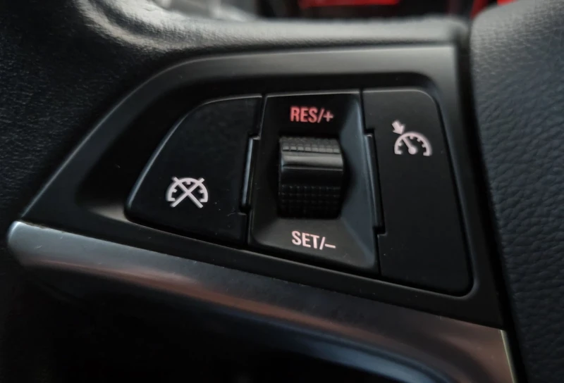 Opel Astra 2012/1, 7D/Внос Германия, снимка 14 - Автомобили и джипове - 53081243