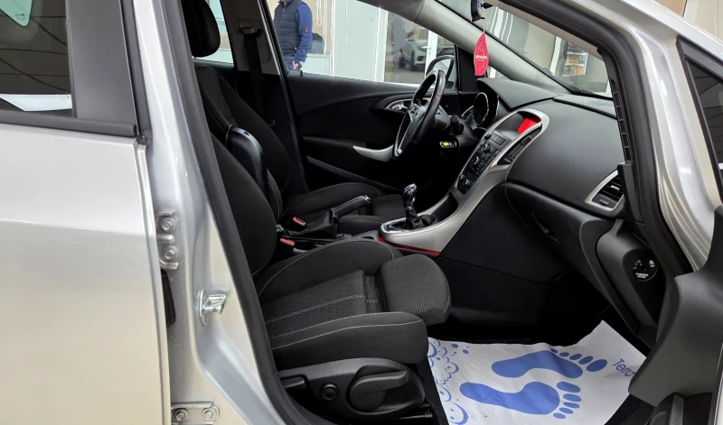 Opel Astra 2012/1, 7D/Внос Германия, снимка 11 - Автомобили и джипове - 53081243