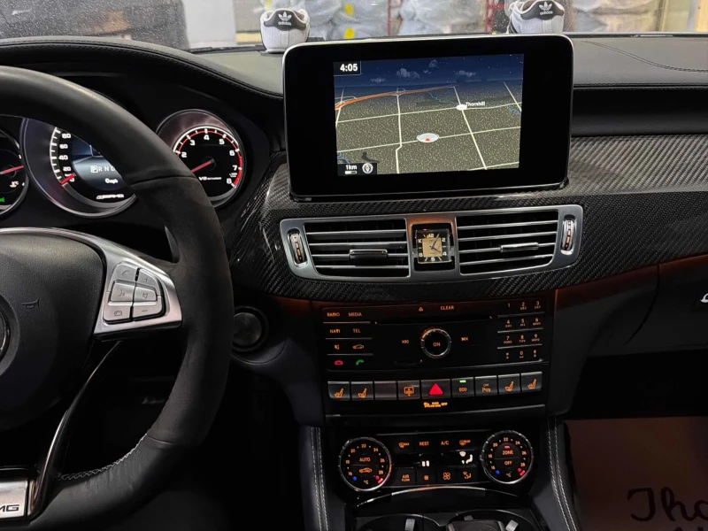 Mercedes-Benz CLS 63 AMG 4MATIC С РЕГИСТРАЦИЯ & АВТО КРЕДИТ , снимка 8 - Автомобили и джипове - 53413119