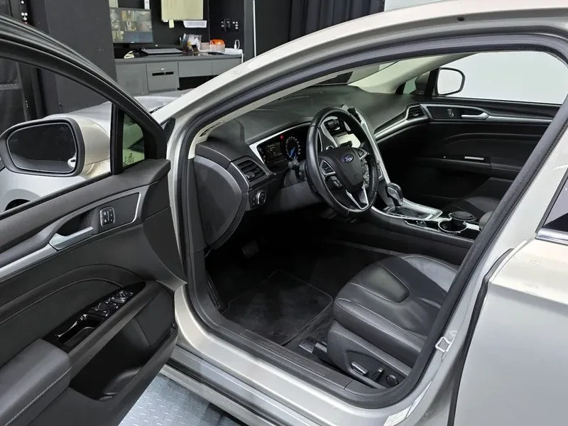 Ford Mondeo, снимка 10 - Автомобили и джипове - 52836457