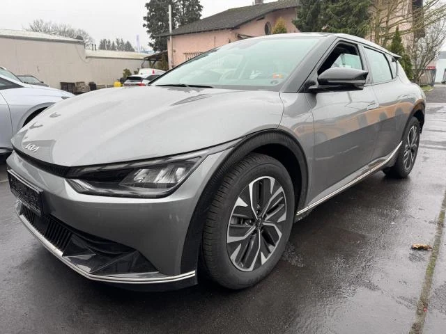 Kia EV6, снимка 2 - Автомобили и джипове - 52865027