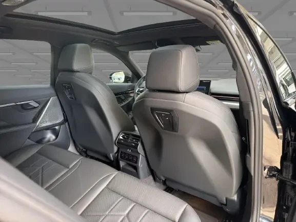 BMW 540 d xDrive = M-Sport Pro = Гаранция, снимка 12 - Автомобили и джипове - 53856955