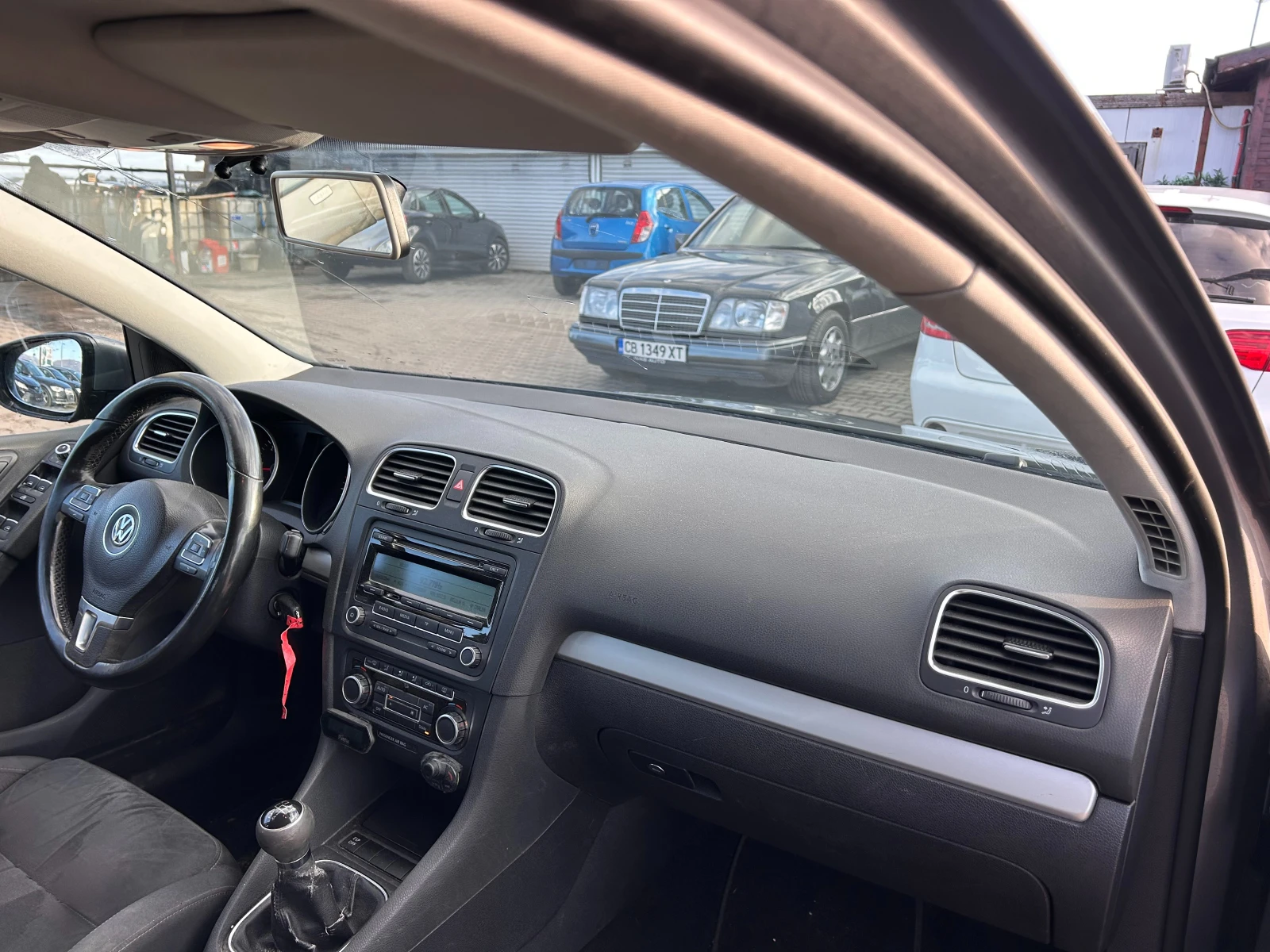 VW Golf 1.6TDI EURO 5 - изображение 10