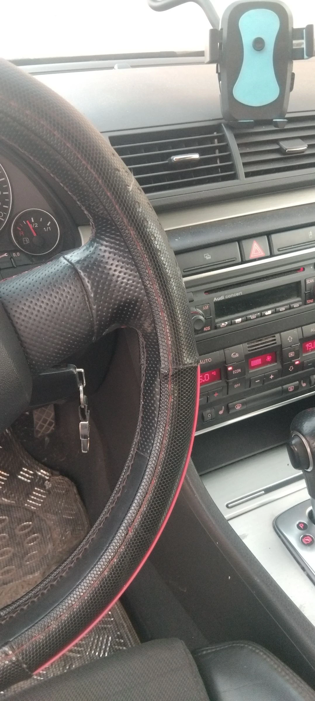 Audi A4  - изображение 7