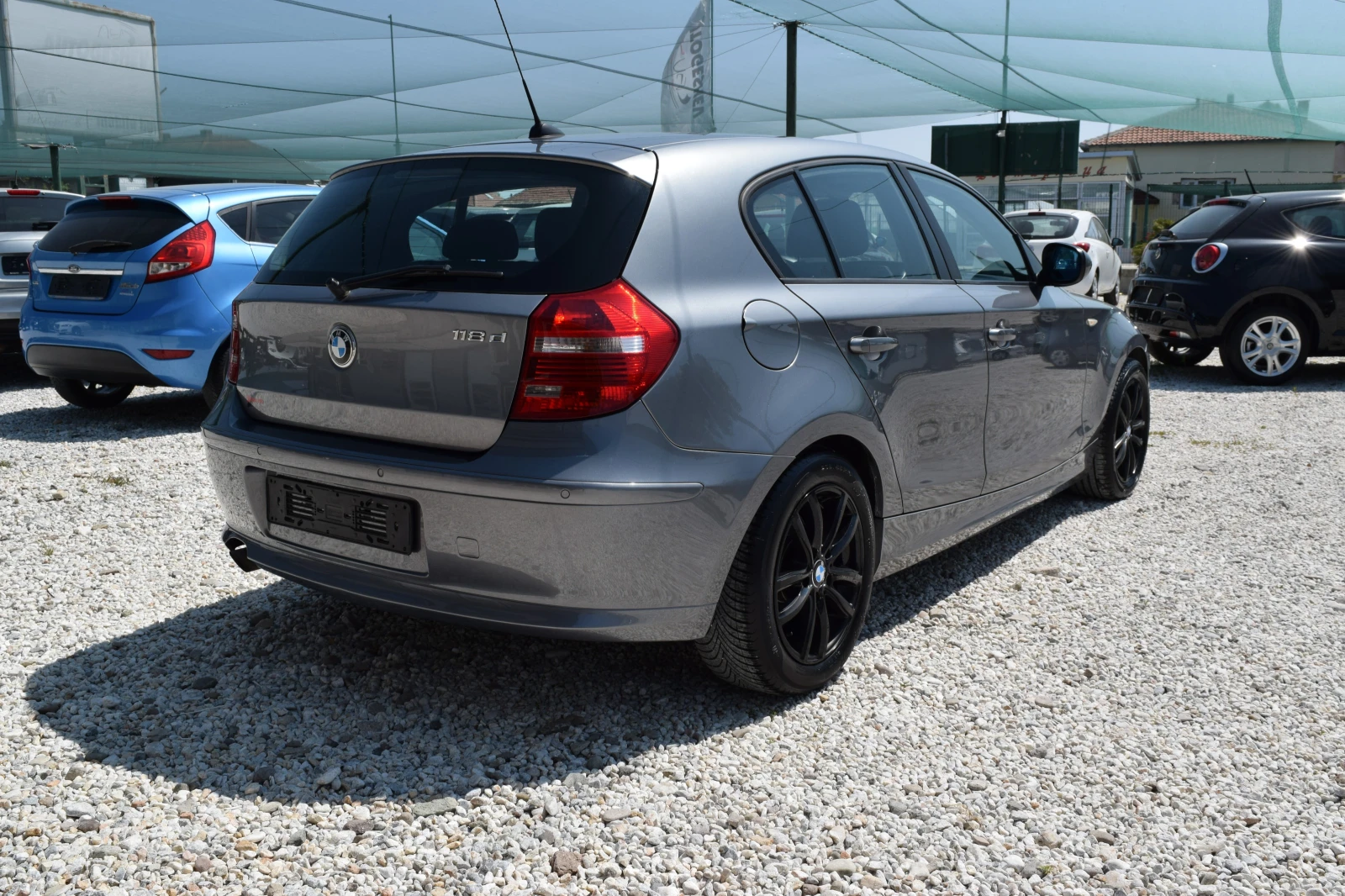 BMW 118 2.0 D* 143 kc* Euro5* Навигация* Ксенон - изображение 6