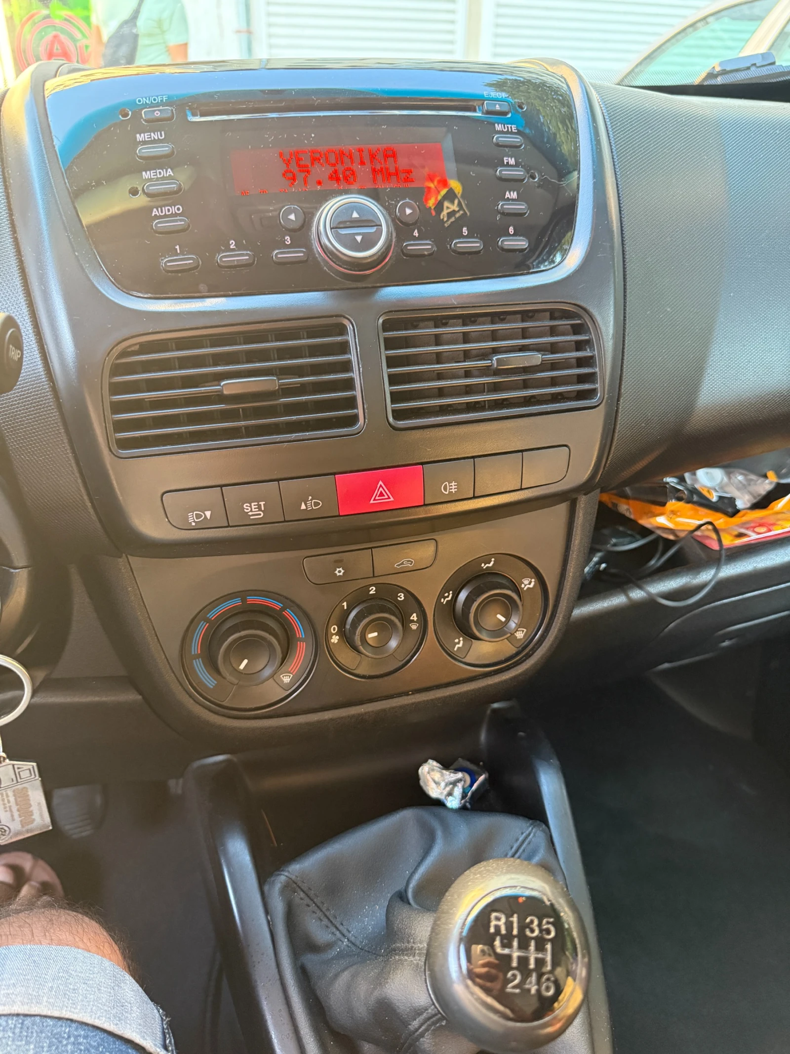 Opel Combo  - изображение 10
