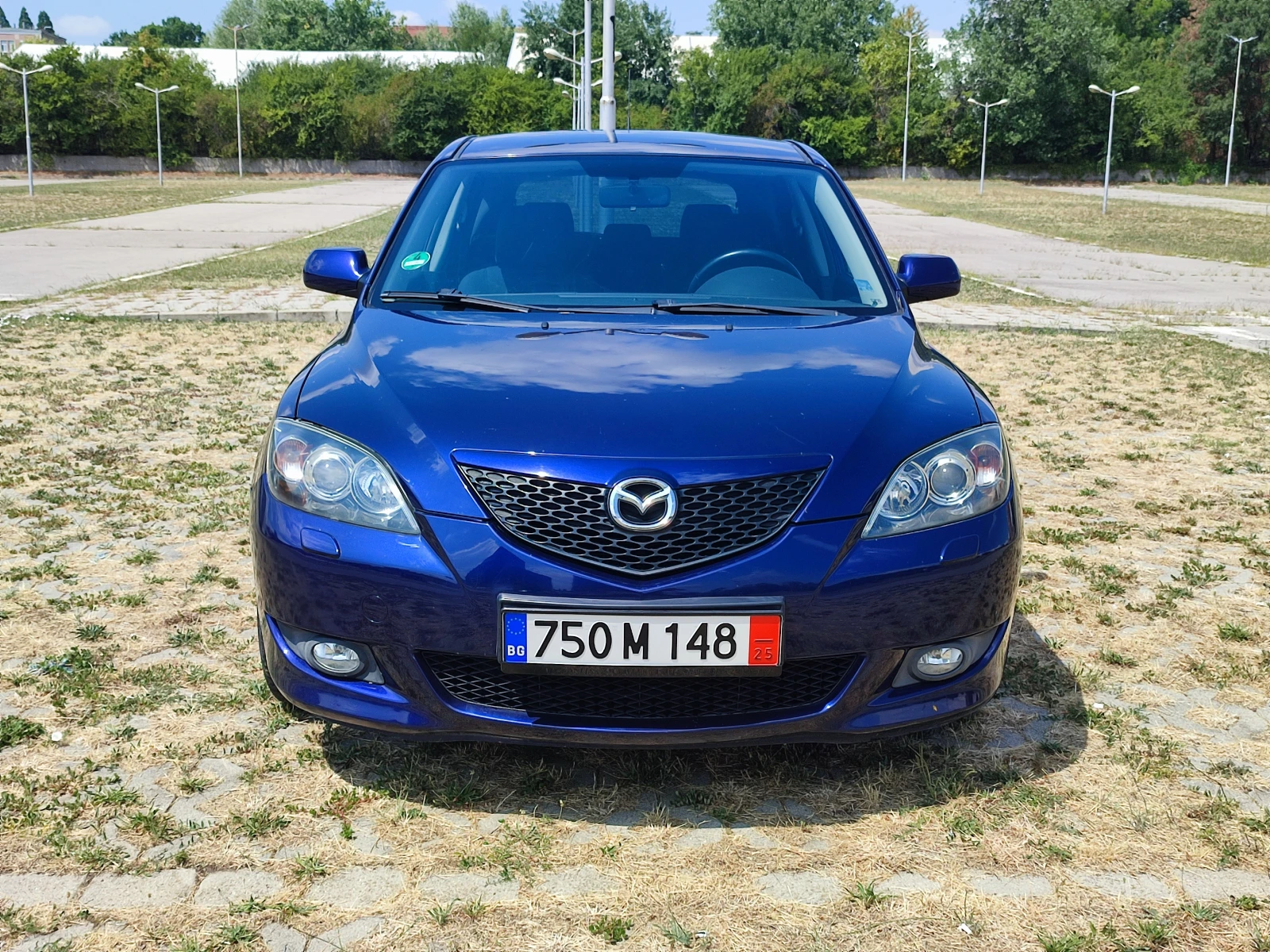 Mazda 3 1.6i-105kc-SPORT-COMFORT-АВТОМАТИК - изображение 2