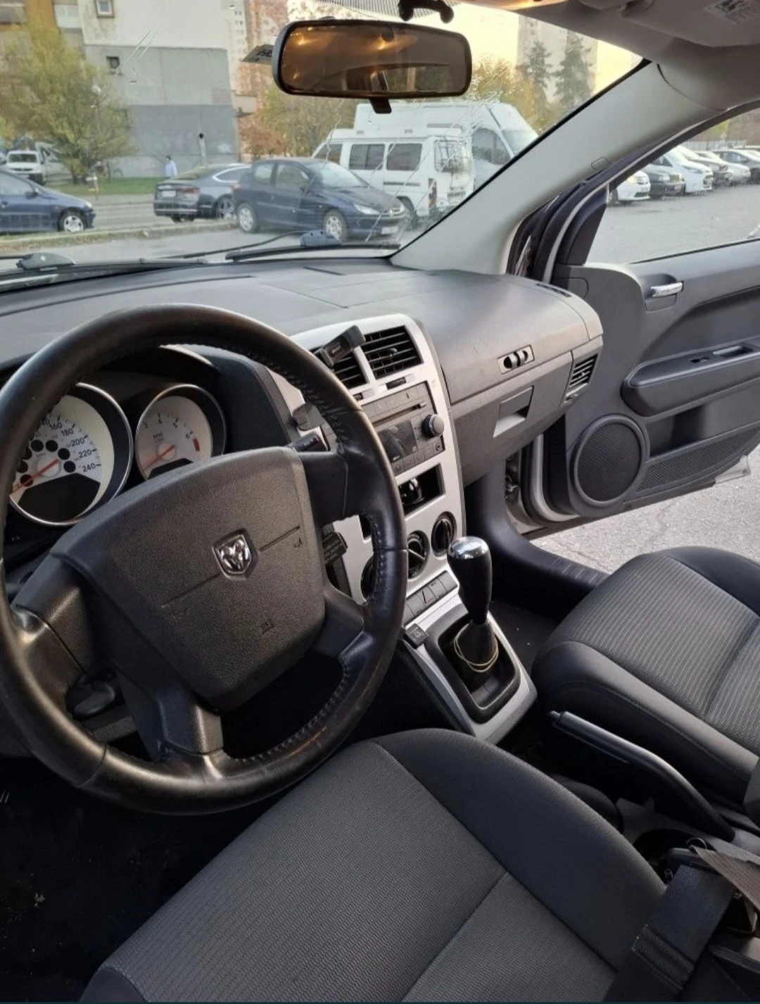 Dodge Caliber  - изображение 8