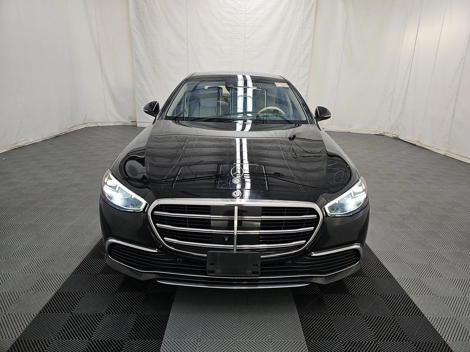 Mercedes-Benz S 580 4MATIC - изображение 2