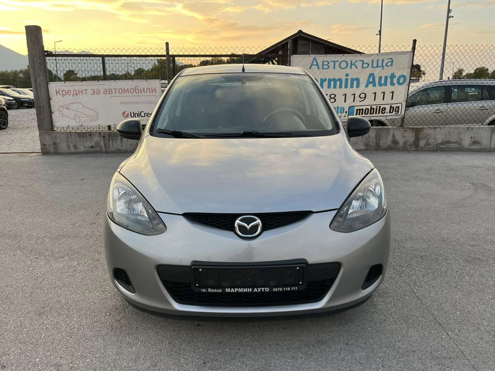 Mazda 2 137 000км 1.4I 75кс EURO 4 КЛИМАТИК - изображение 2