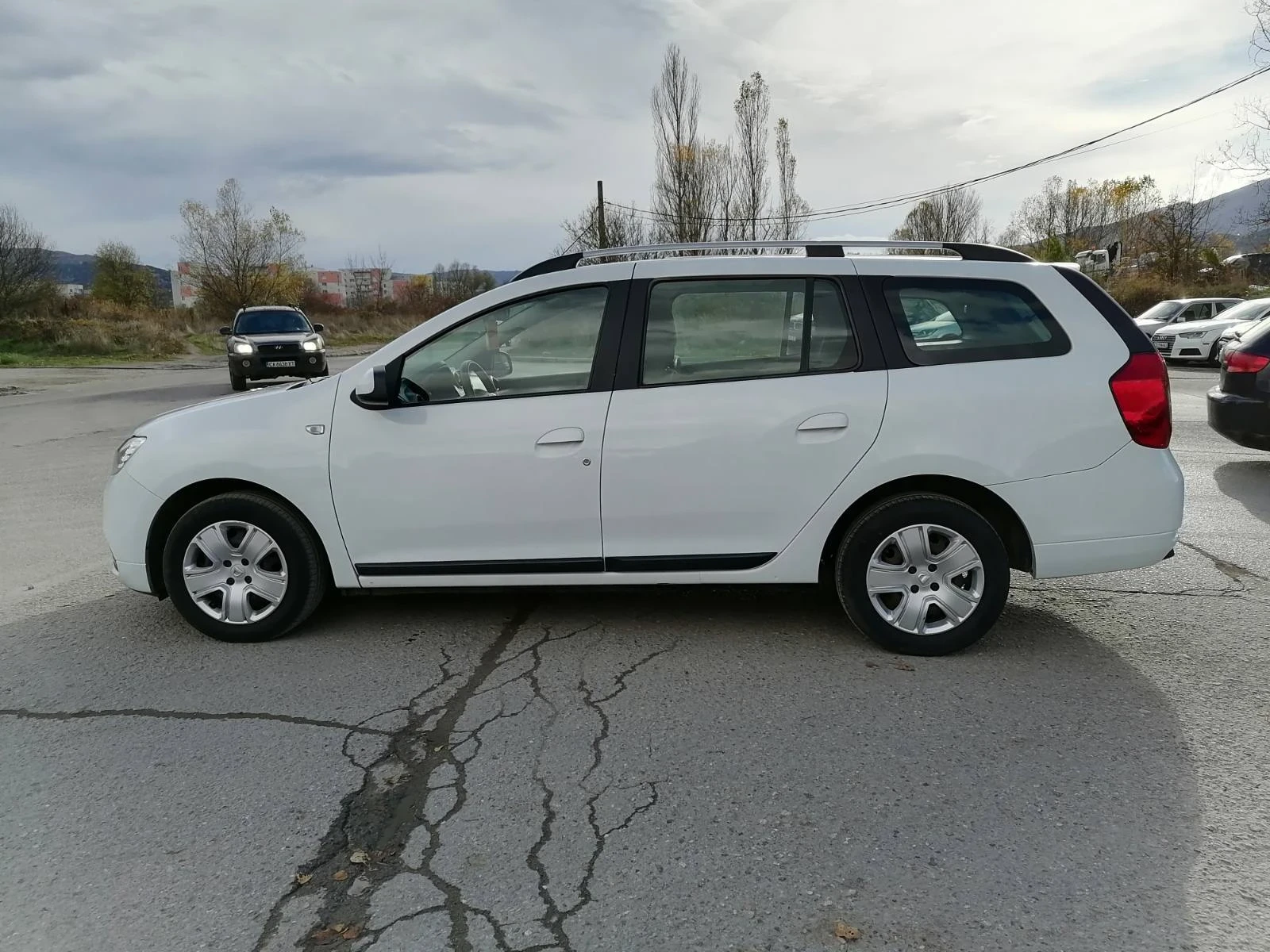 Dacia Logan  MCV 1, 5 cdti 90 к.с. NAVY  - изображение 4