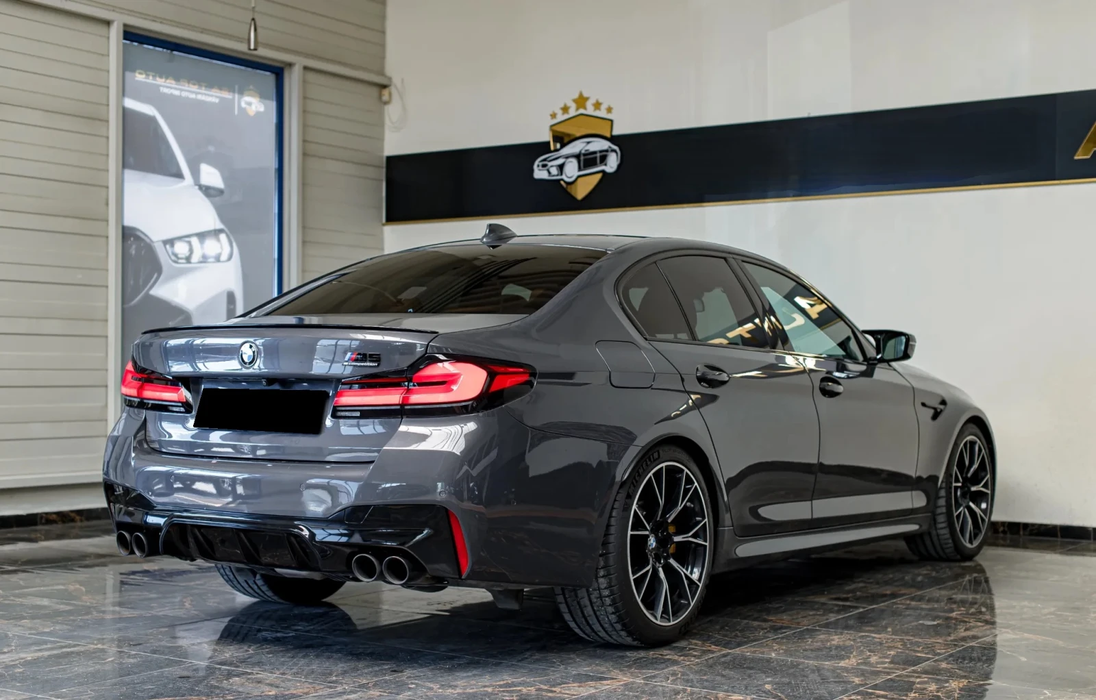 BMW M5 Competition - изображение 4