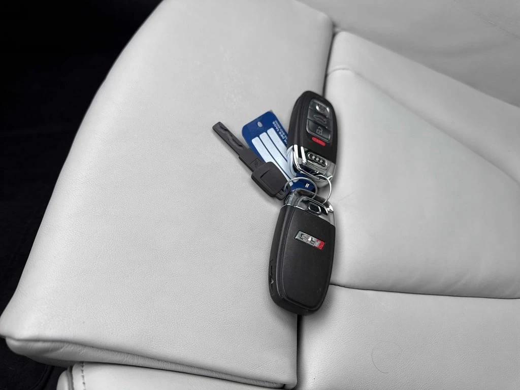 Audi Rs5 * 2dr Cpe * CARFAX * ��� ������������ ������ | Mobile.bg � ����������� 12