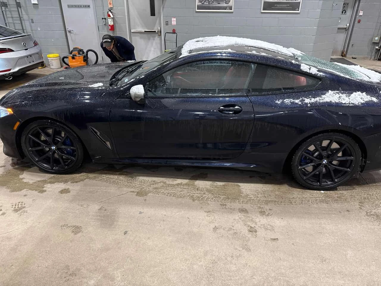 BMW 850 * M850i xDrive * CARFAX * ЧЕРВЕН САЛОН * , снимка 2 - Автомобили и джипове - 53933155