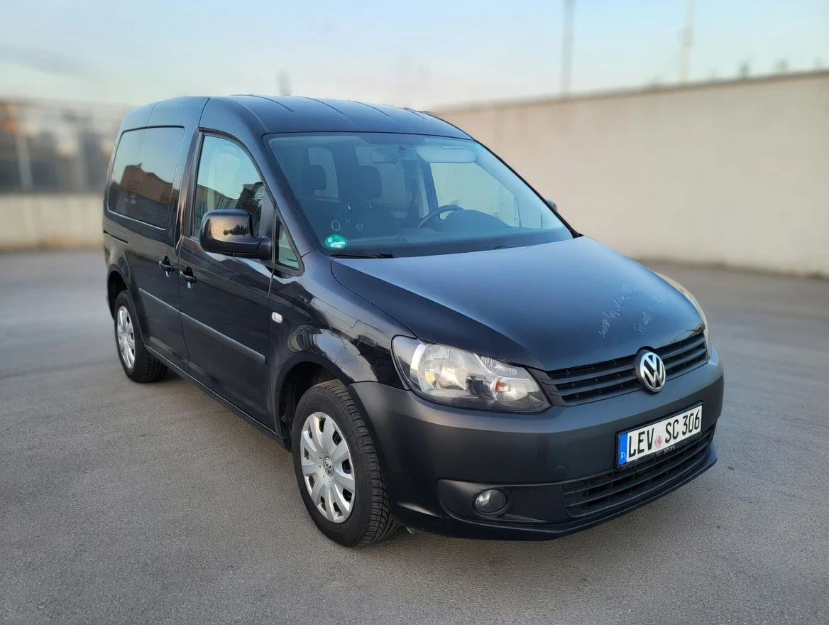 VW Caddy 1.6, снимка 2 - Автомобили и джипове - 54179712