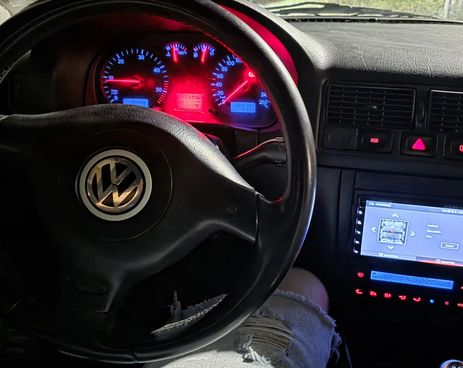 VW Golf, снимка 8 - Автомобили и джипове - 54206765