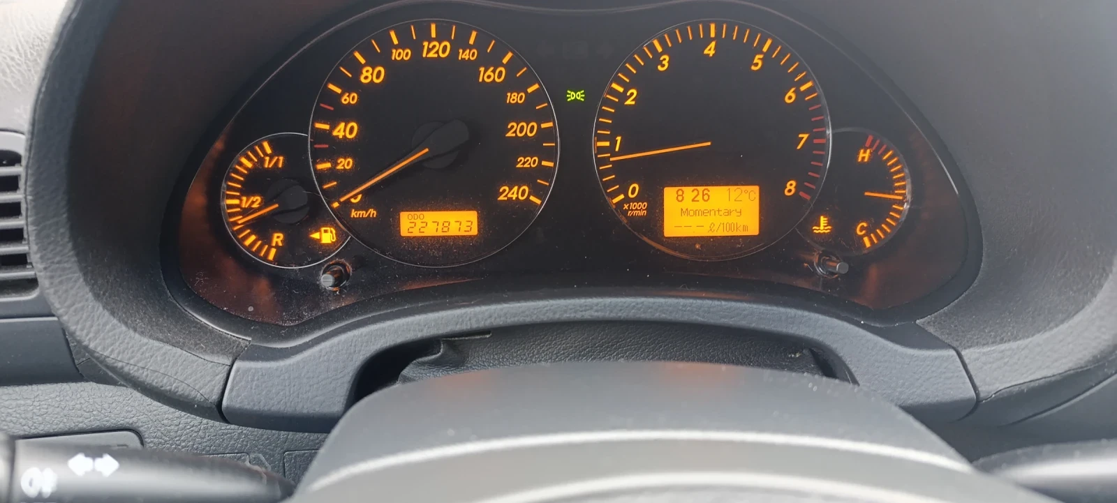 Toyota Avensis Avensis, снимка 17 - Автомобили и джипове - 54233399