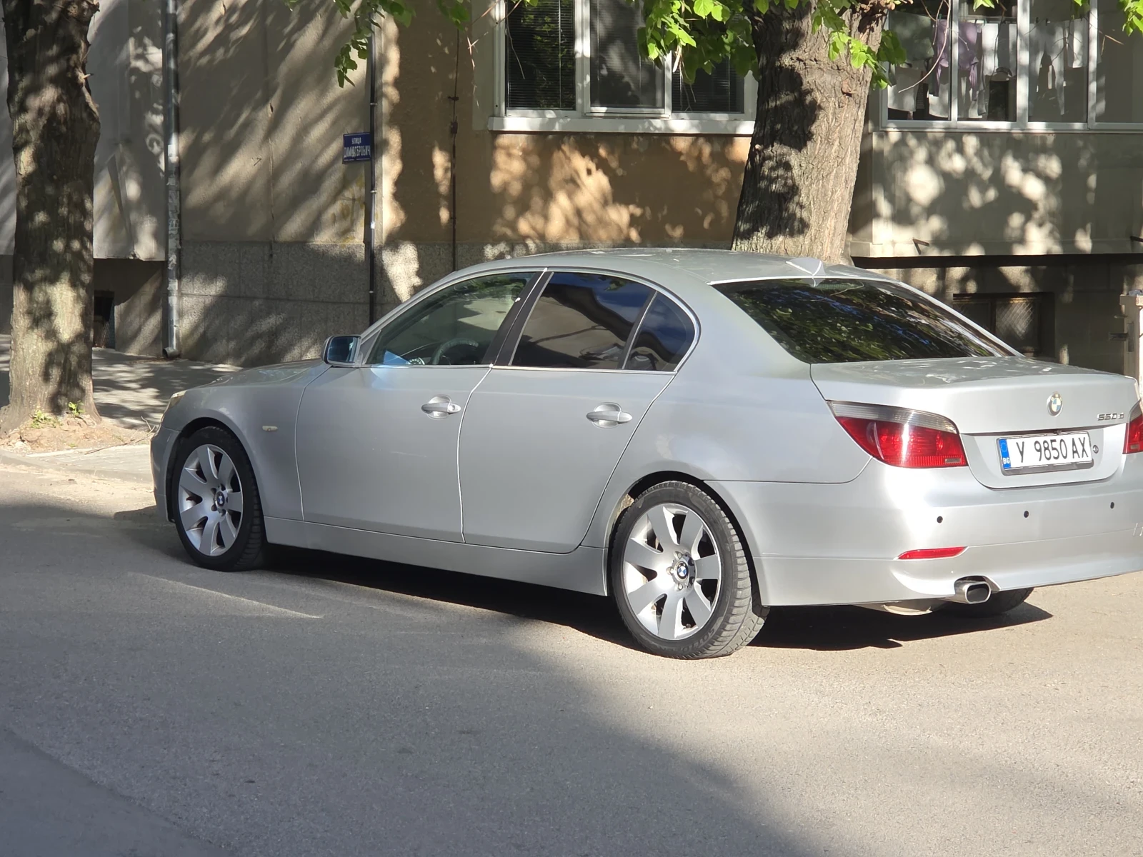 BMW 530, снимка 2 - Автомобили и джипове - 54308621