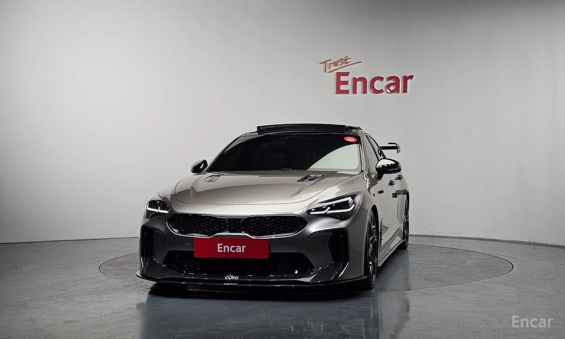 Kia Stinger, снимка 3 - Автомобили и джипове - 54541504