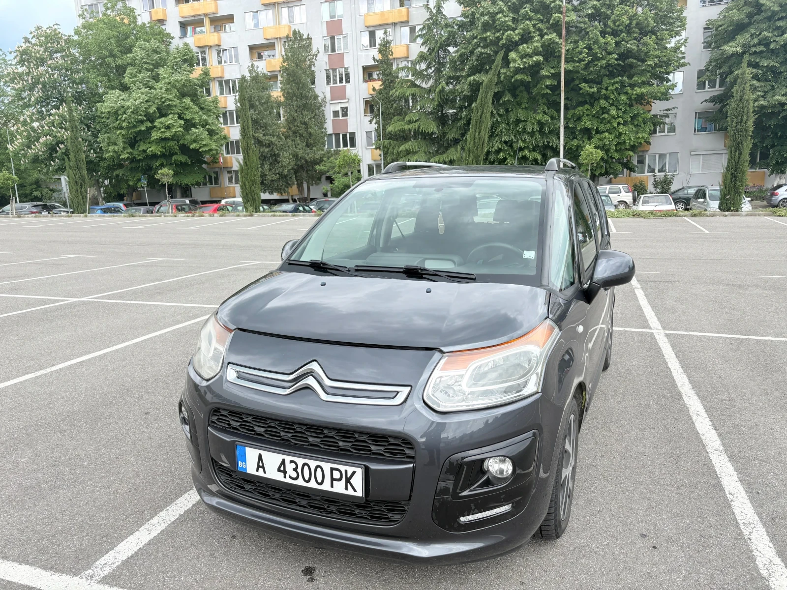 Citroen C3 Picasso 1.4, снимка 2 - Автомобили и джипове - 54630855