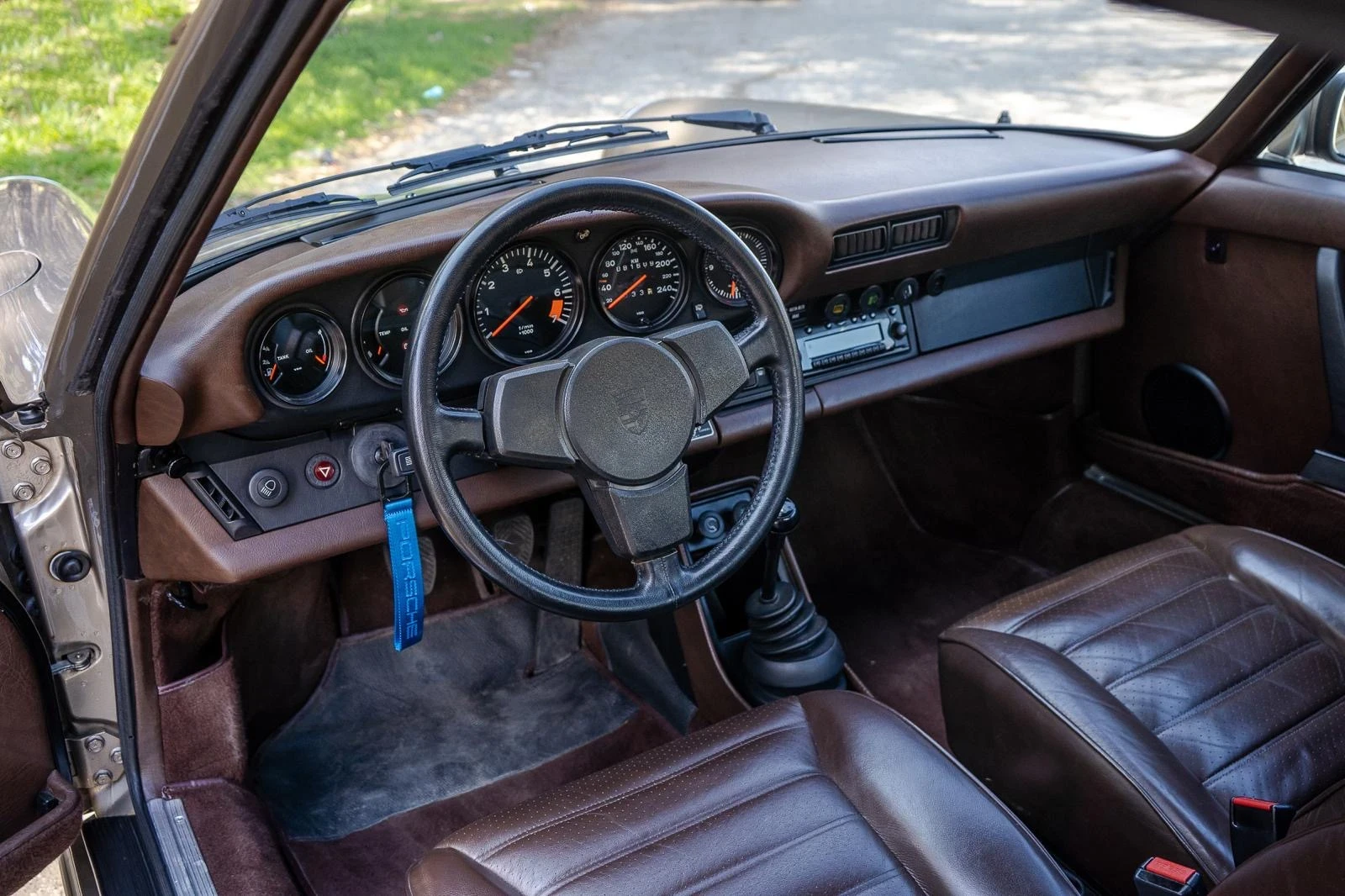 Porsche 911 SC 3.0-207ps, снимка 7 - Автомобили и джипове - 54661959