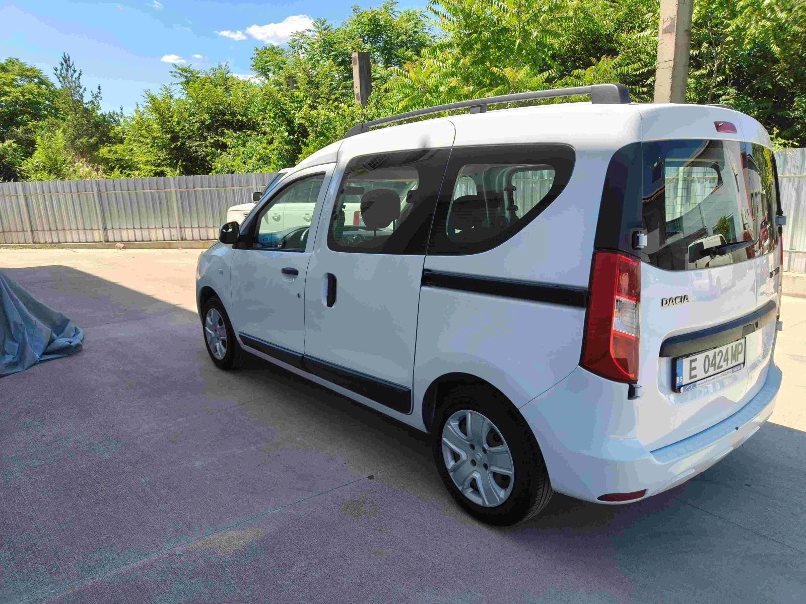 Dacia Dokker, снимка 3 - Автомобили и джипове - 54712526