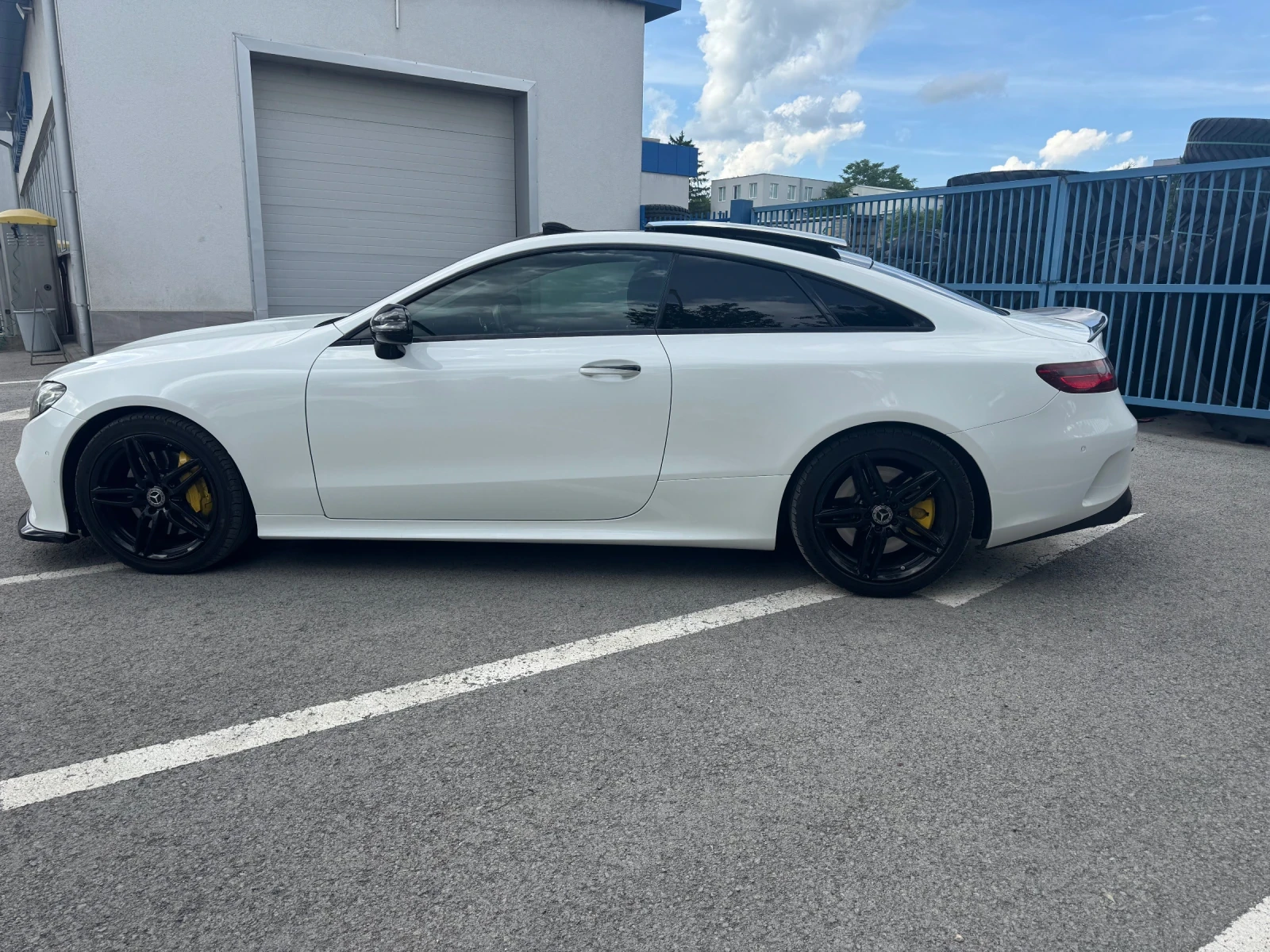 Mercedes-Benz E 400, снимка 5 - Автомобили и джипове - 54824739